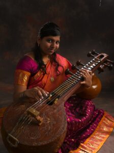 Abiraami_veenai
