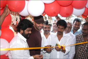 Vaanga_saappidalaam_600