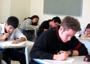 High-School-Students-Taking-the-ACT2