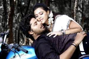 Ithayam Thiraiyarangam Movie Stills (2)