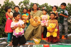 Orukoodai Kathaikal-3