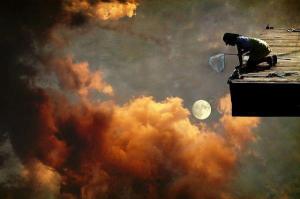catching-moon