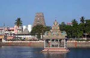 Mylapore-Kapaleeshwar-Temple-Tank