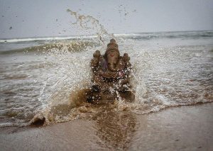 Dissolving Ganesa