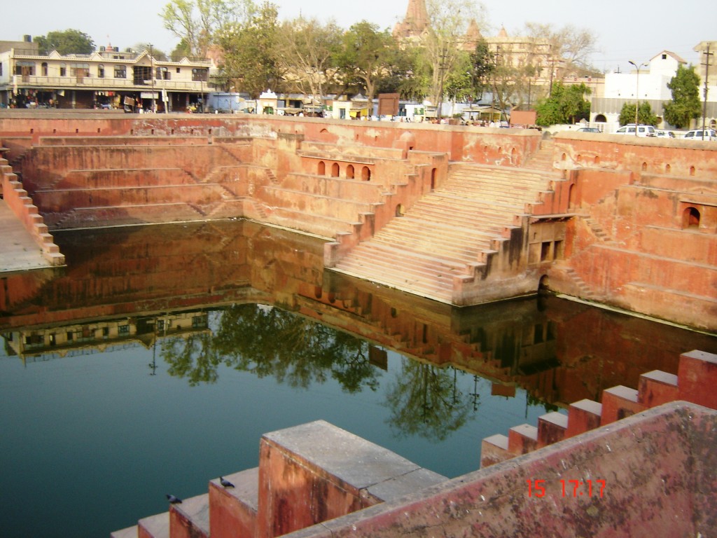 mathura_pond