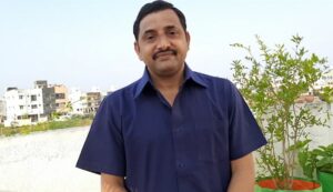 Annakannan_blue_shirt