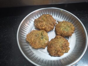 Pachai Payaru Masal Vadai