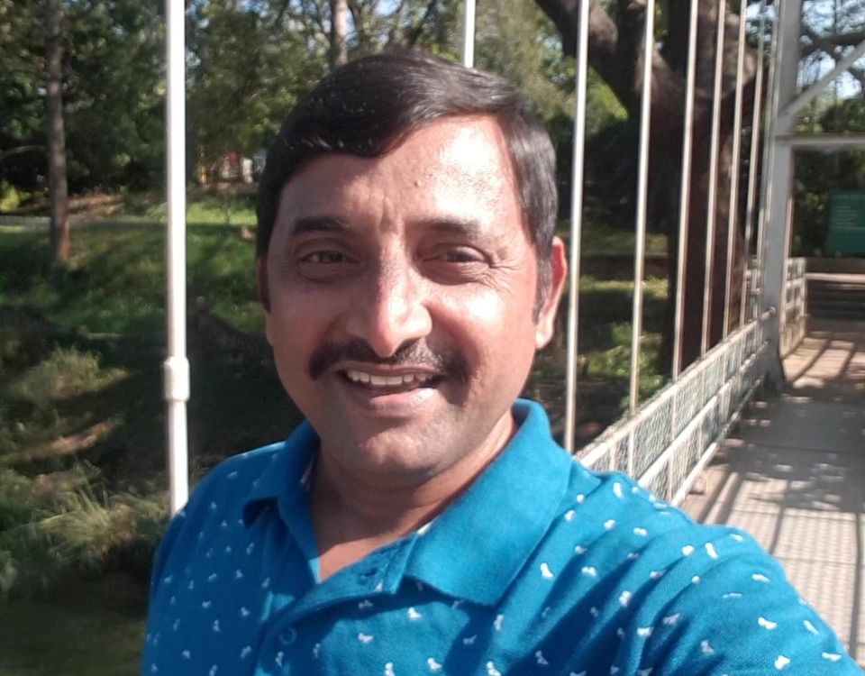 Annakannan blue t shirt